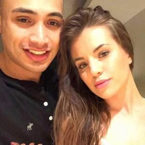 Meet your Posher, Adrian